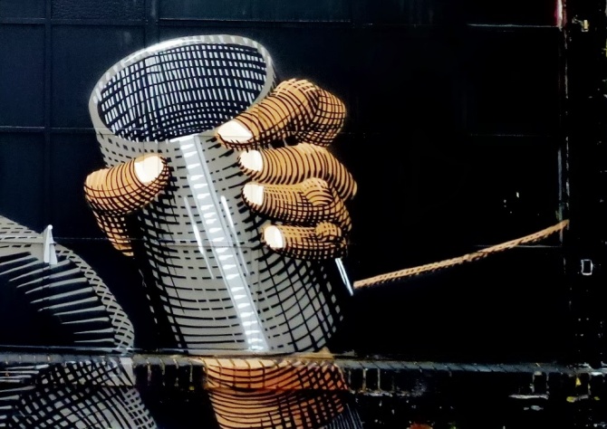 cc: vidos - www.street-art-avenue.com