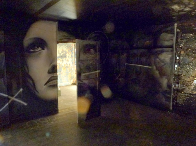 octobre 2013 @vidos - www.street-art-avenue.com