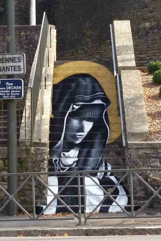 sept 2014 @vidos - www.street-art-avenue.com