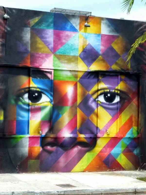 Jean Michel Basquiat - Eduardo Kobra // photo @vidos - mai 2014 - street-art-avenue