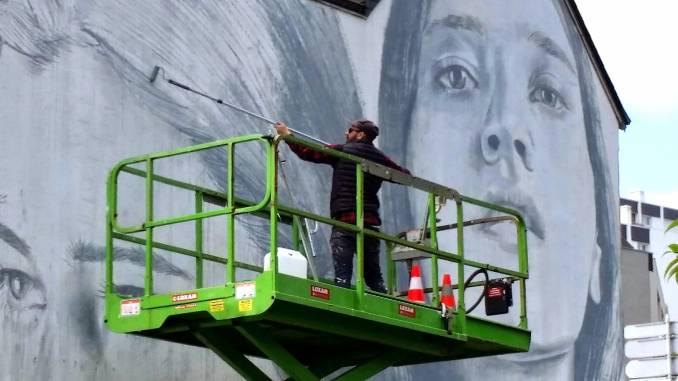 RONE, Vannes (FR) // photo @vidos - street-art-avenue