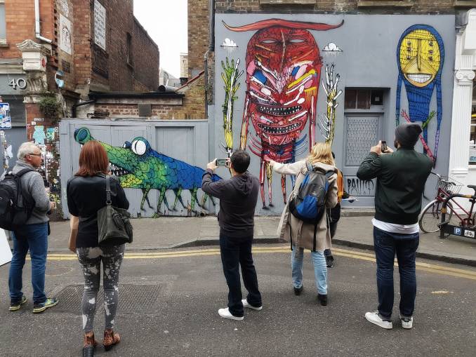bault - street art - hanbury street - brichlane - shoreditch - londres