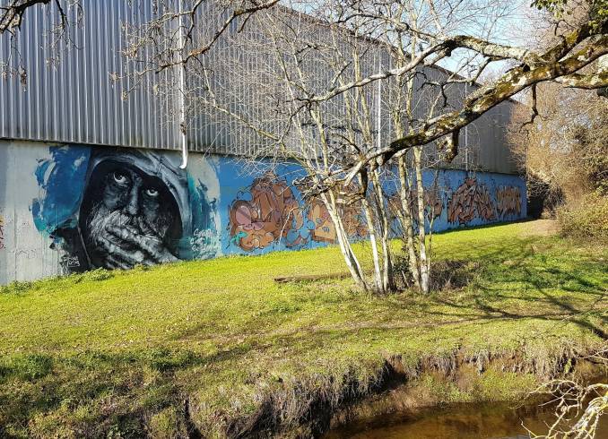 zermi fugs - street art - vannes - le liziec