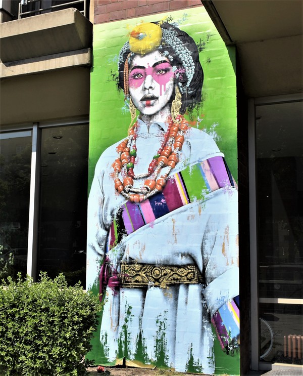 fin dac - street art - berlin