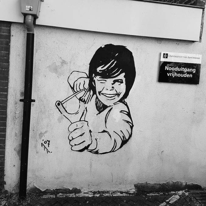 street art avenue - amsterdam
