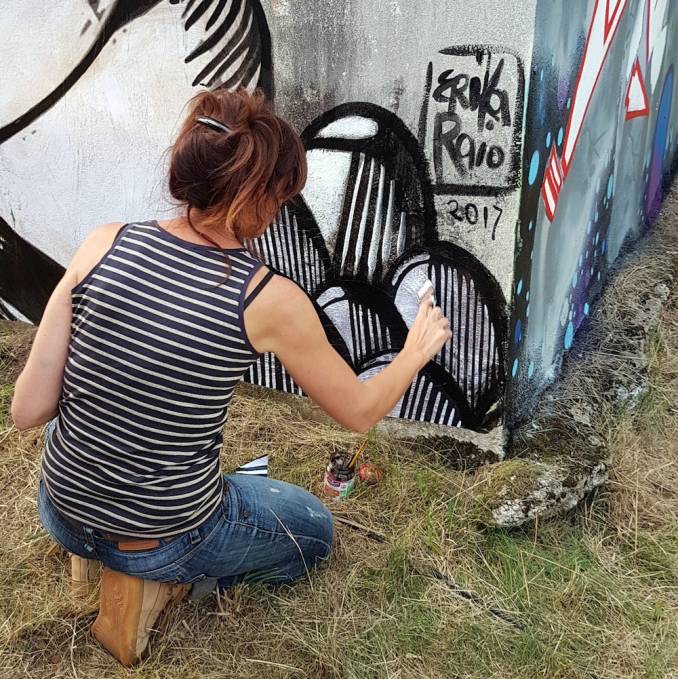 erika raio - street art avenue - villa gregam - grand-champ