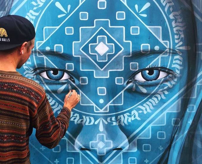 street-art-avenue-mosaic-blue-miles-toland