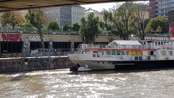 graffiti - street art - vienne - danube