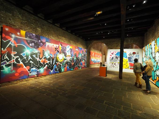 les gens - rwick - hors cadre - street art avenue - vannes