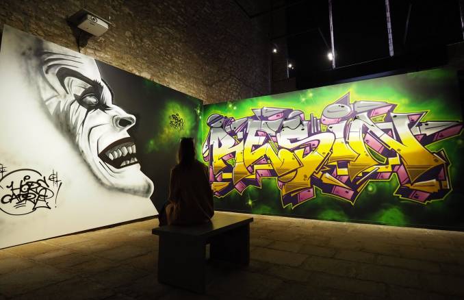 rezin - hors cadre - street art avenue - vannes