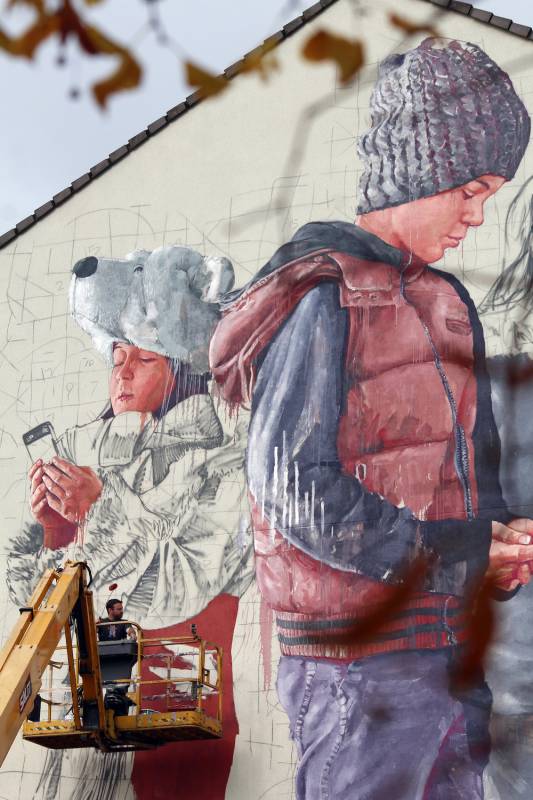 fintan magee - wall street art festival - savigny-le-temple