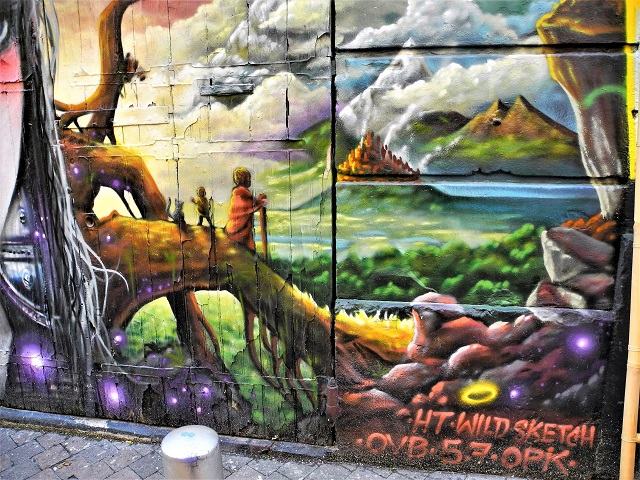 tétal - sock - street art - marseille