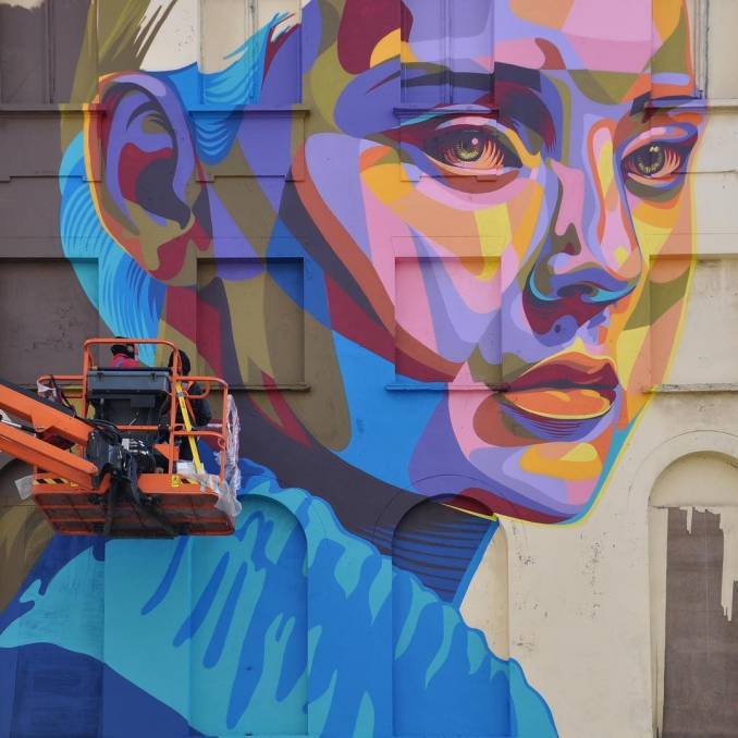 dourone - street art - opia - the crystal ship - ostende - belgium